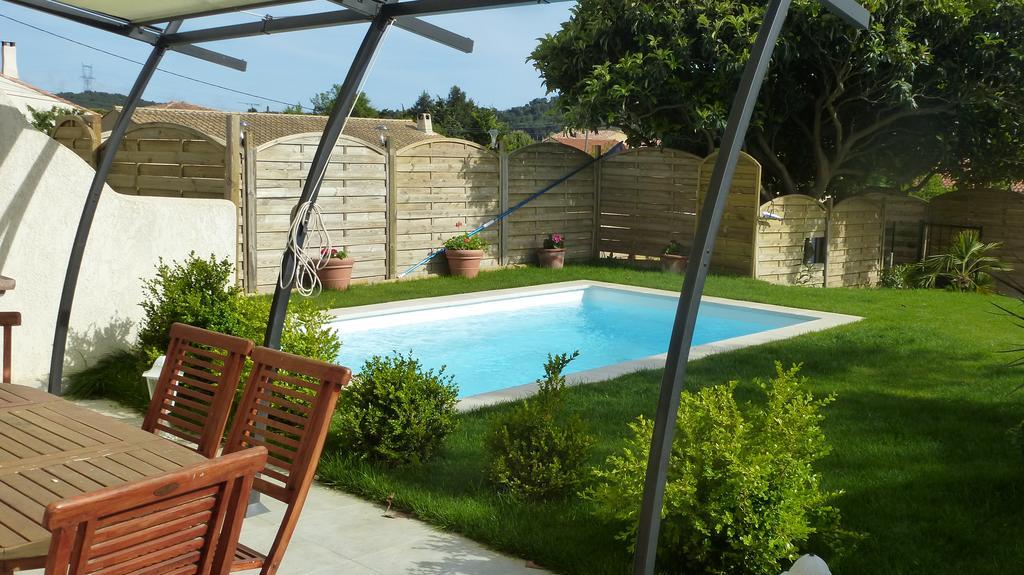 L'Escapade Provencale Villa Мартиг Екстериор снимка